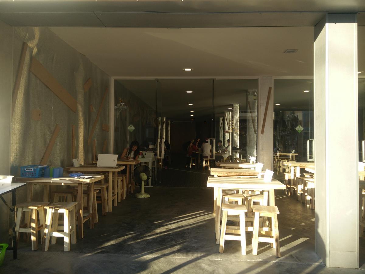 X Kingdom Guest House Chiang Mai Exterior foto